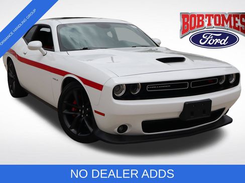 Used 2022 Dodge Challenger R/T w/ Plus Package RWD image 1