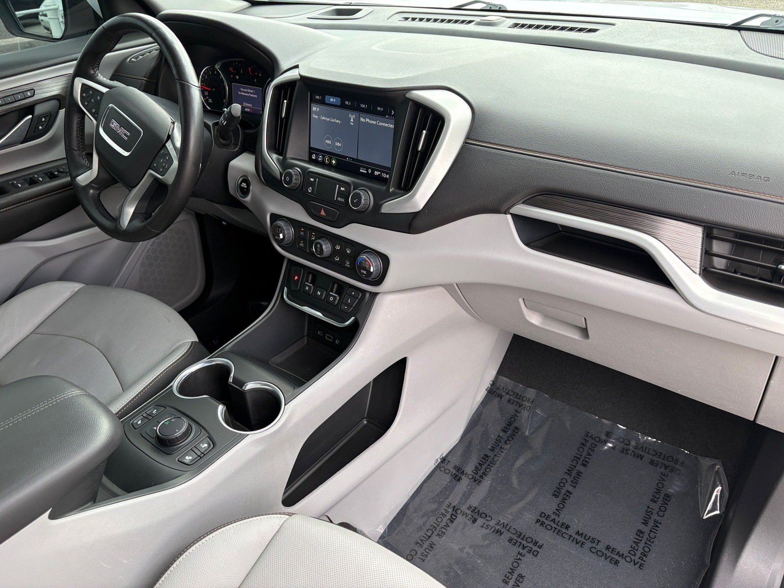 Used 2020 GMC Terrain SLT w/ Preferred Package FWD image 11