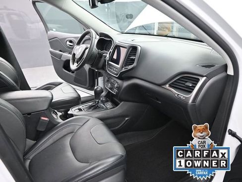 Used 2022 Jeep Cherokee Latitude Lux image 24