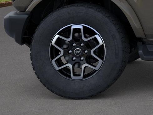 New 2026 Ford Bronco Outer Banks AWD/4WD image 21