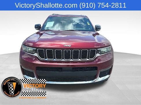 Used 2025 Jeep Grand Cherokee L Limited w/ Luxury Tech Group II AWD/4WD image 3