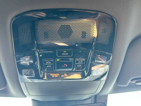 Used 2025 Lexus RX 350 Premium w/ Accessory Package (Z1) FWD image 37