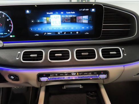 Used 2023 Mercedes-Benz GLE 450 4MATIC image 25