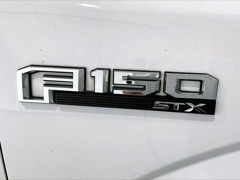 Used 2020 Ford F150 XL w/ Equipment Group 101A Mid RWD image 9