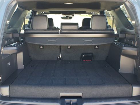 Used 2025 Toyota 4Runner TRD Off-Road Premium image 17