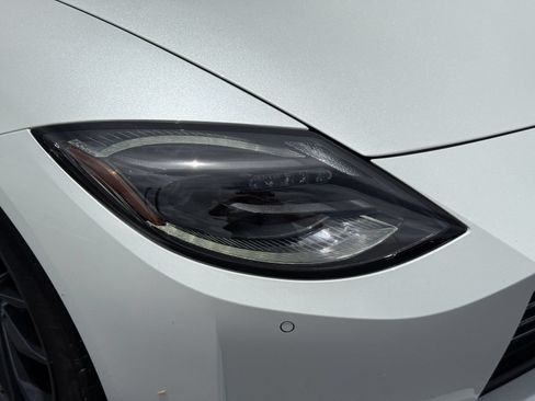 Used 2024 Nissan Z Performance w/ Floor Mat Package RWD image 10
