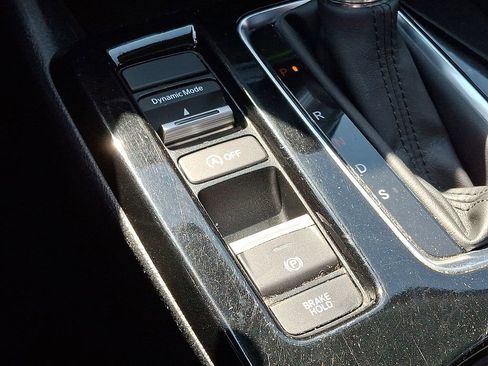 Certified 2024 Acura Integra FWD image 26