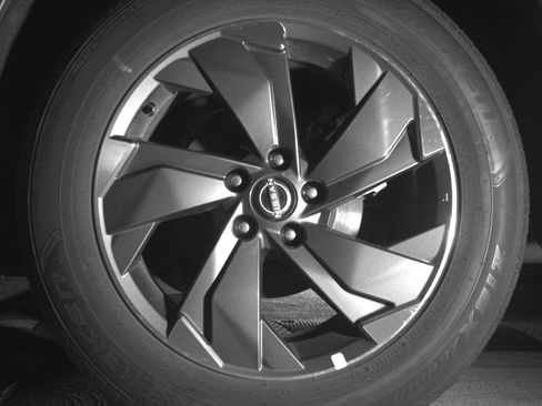 Used 2025 Nissan Rogue SV FWD image 14