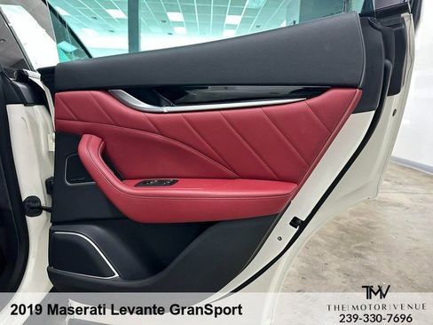 Used 2019 Maserati Levante GranSport image 29