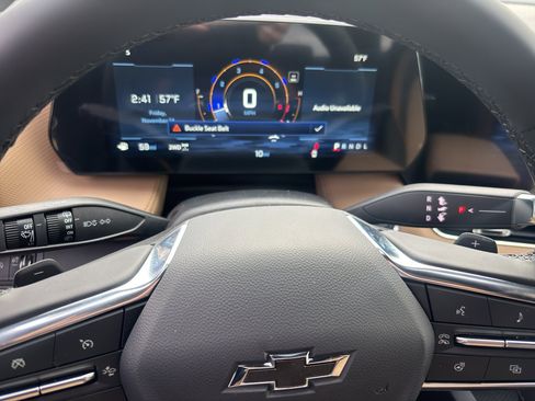 New 2026 Chevrolet Equinox ACTIV image 6