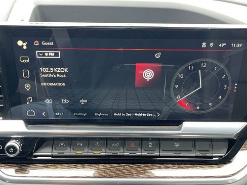 New 2026 GMC Sierra 1500 Elevation w/ Elevation Premium Package AWD/4WD image 13