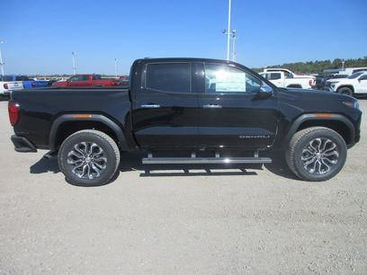 New 2026 GMC Canyon Denali