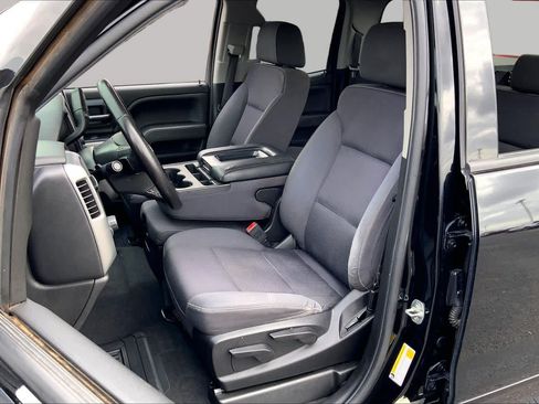 Used 2019 Chevrolet Silverado 1500 LT RWD image 8