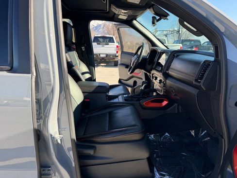 Used 2023 Nissan Frontier PRO-4X w/ Pro-4X Premium Package image 24