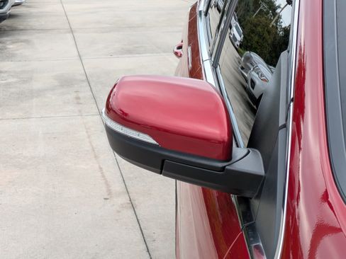 Used 2017 Ford Edge SEL w/ Equipment Group 201A image 8