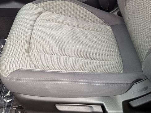 Used 2024 Subaru Crosstrek 2.0i Premium AWD/4WD image 14