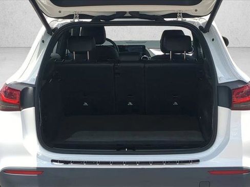 Used 2022 Mercedes-Benz GLA 250 4MATIC image 6