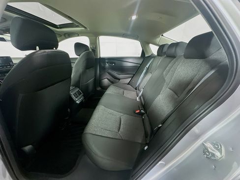 Used 2025 Honda Accord SE image 27