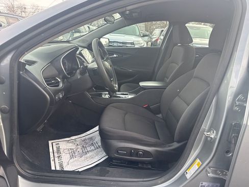 Used 2025 Chevrolet Malibu LT image 20