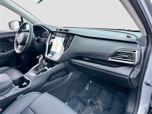 Certified 2025 Subaru Outback Limited w/ Popular Package #2 image 31