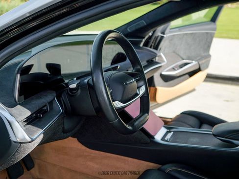 Used 2022 Lucid Air Grand Touring image 26