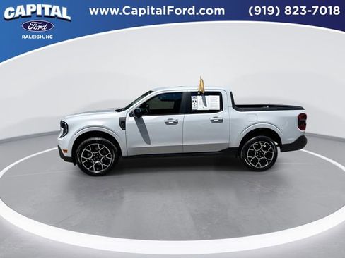 Certified 2025 Ford Maverick Lariat AWD/4WD image 5