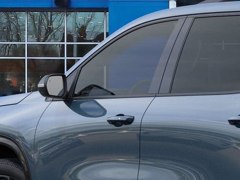 New 2026 Chevrolet Traverse RS w/ LPO, Floor Liner Package AWD/4WD image 12