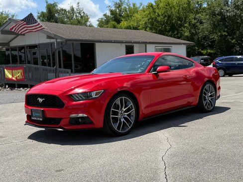 Used 2016 Ford Mustang Premium w/ Enhanced Security Package RWD image 10