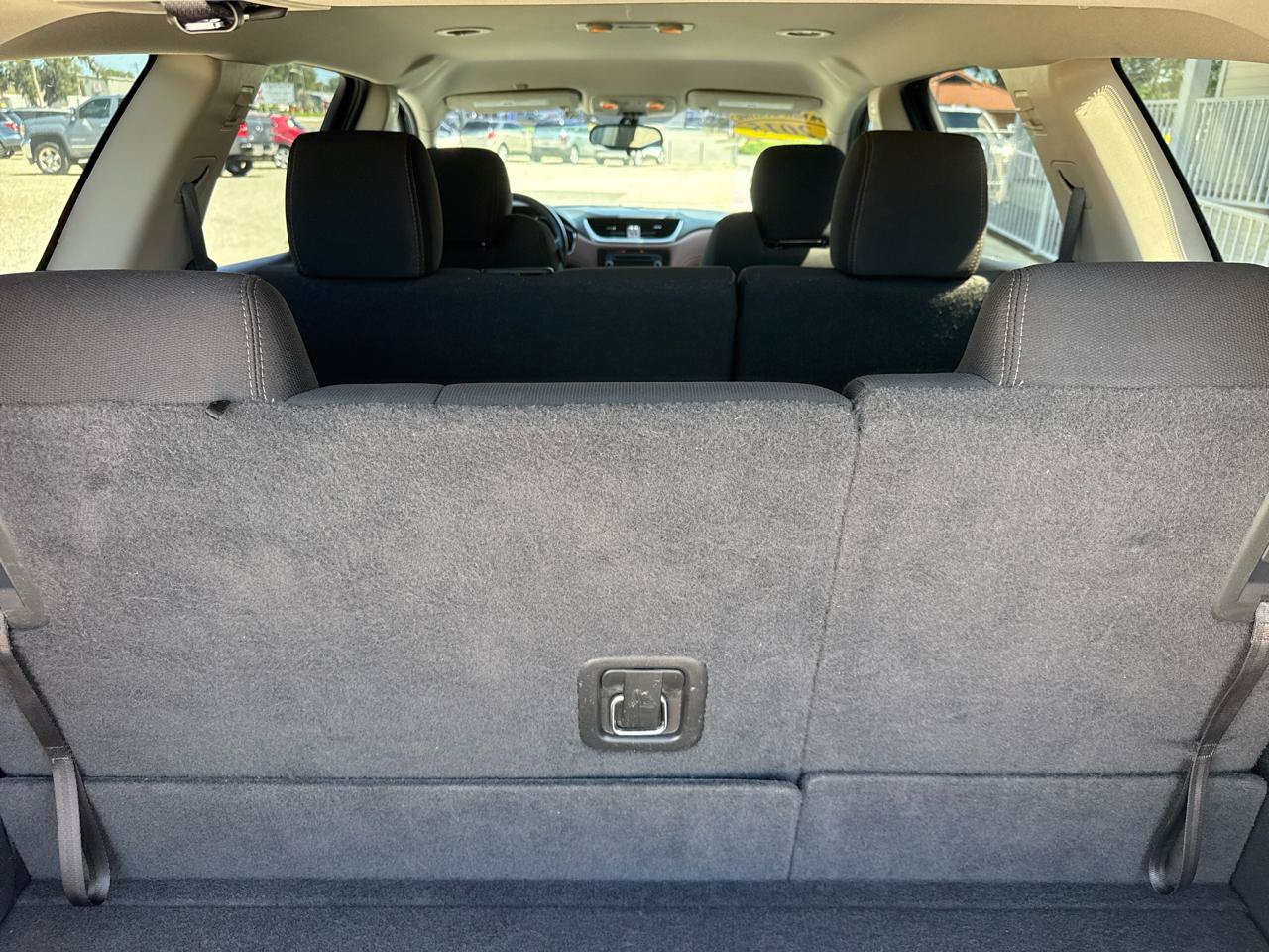 Used 2015 Chevrolet Traverse LT w/ Style and Technology Package FWD image 22
