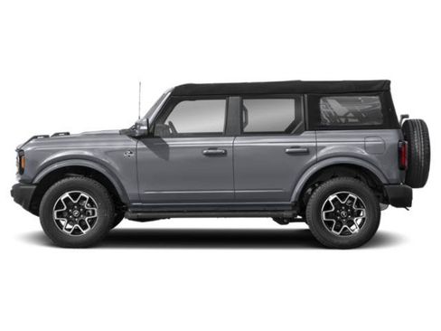 Used 2025 Ford Bronco Outer Banks AWD/4WD image 3