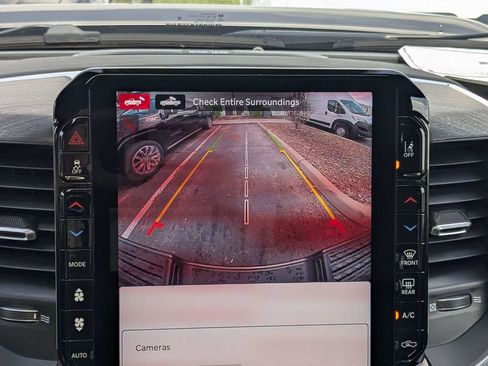 New 2026 RAM 2500 Laramie AWD/4WD image 27