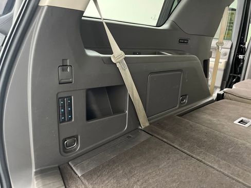 Used 2021 Ford Expedition Limited w/ Cargo Package RWD image 42