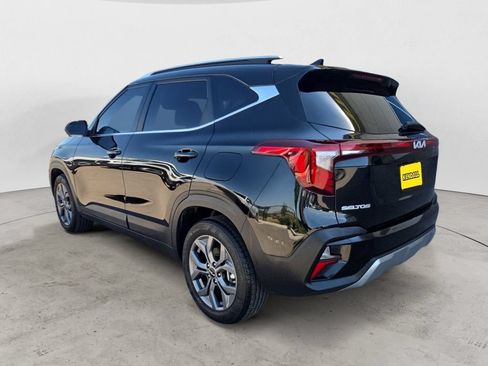Used 2024 Kia Seltos S AWD/4WD image 7