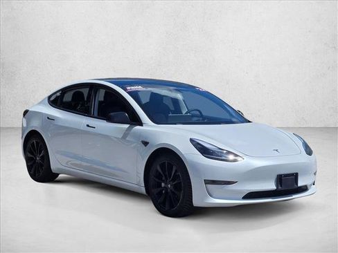 Used 2020 Tesla Model 3 Long Range AWD/4WD image 3