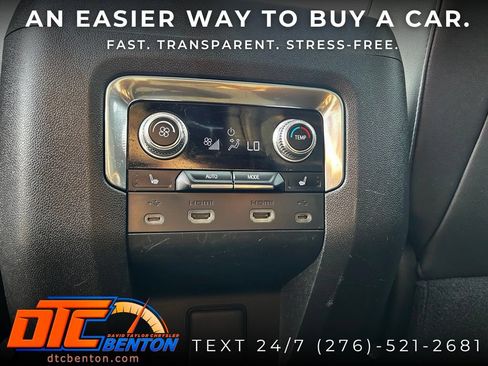 Used 2021 GMC Yukon XL AT4 w/ AT4 Premium Plus Package AWD/4WD image 31