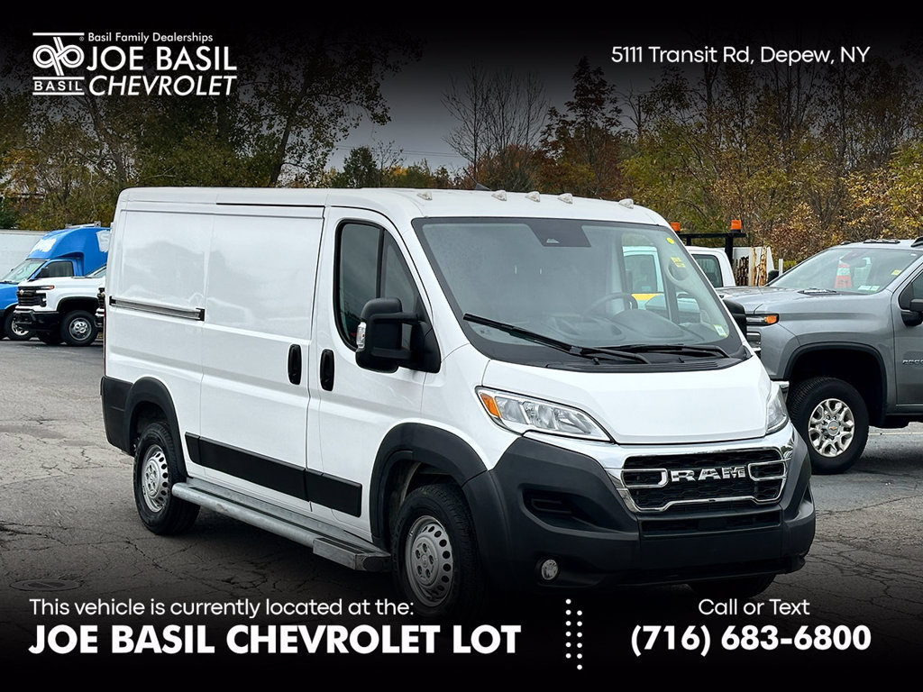Used 2025 RAM ProMaster 2500 w/ U-Haul Equipment Group FWD image 1