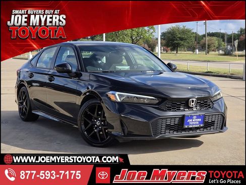 Used 2025 Honda Civic Sport image 1
