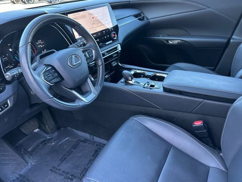Used 2025 Lexus RX 350 Premium w/ Convenience Package image 11