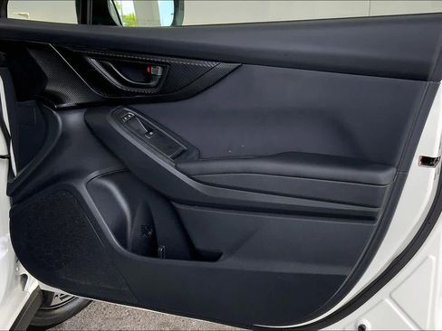 Used 2023 Subaru Crosstrek 2.0i Premium image 23