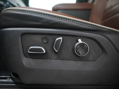 Used 2023 GMC Sierra 1500 Denali Ultimate image 25