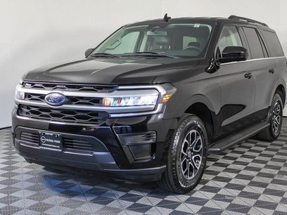 Used 2024 Ford Expedition XLT
