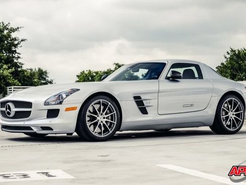 Used 2011 Mercedes-Benz SLS AMG Coupe image 62
