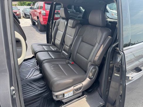 Used 2014 Honda Odyssey Touring image 13