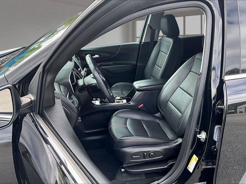 Used 2022 Chevrolet Equinox Premier AWD/4WD image 26
