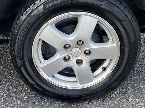 Used 2007 Dodge Caravan SXT FWD image 8