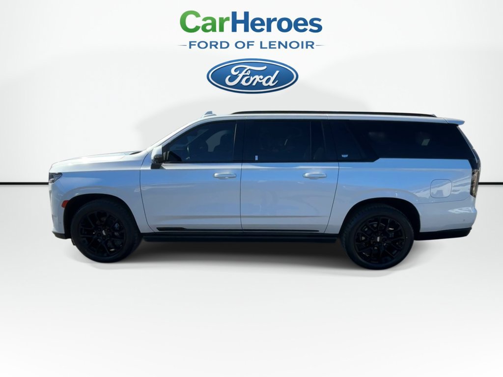 Used 2022 Cadillac Escalade ESV Sport w/ Touring Package RWD image 5