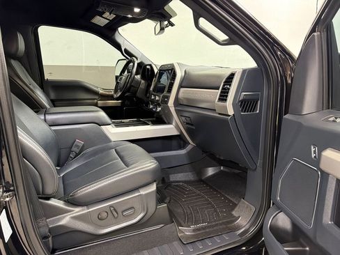 Used 2022 Ford F350 Lariat w/ Lariat Ultimate Package AWD/4WD image 40