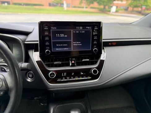 Used 2019 Toyota Corolla SE FWD image 17