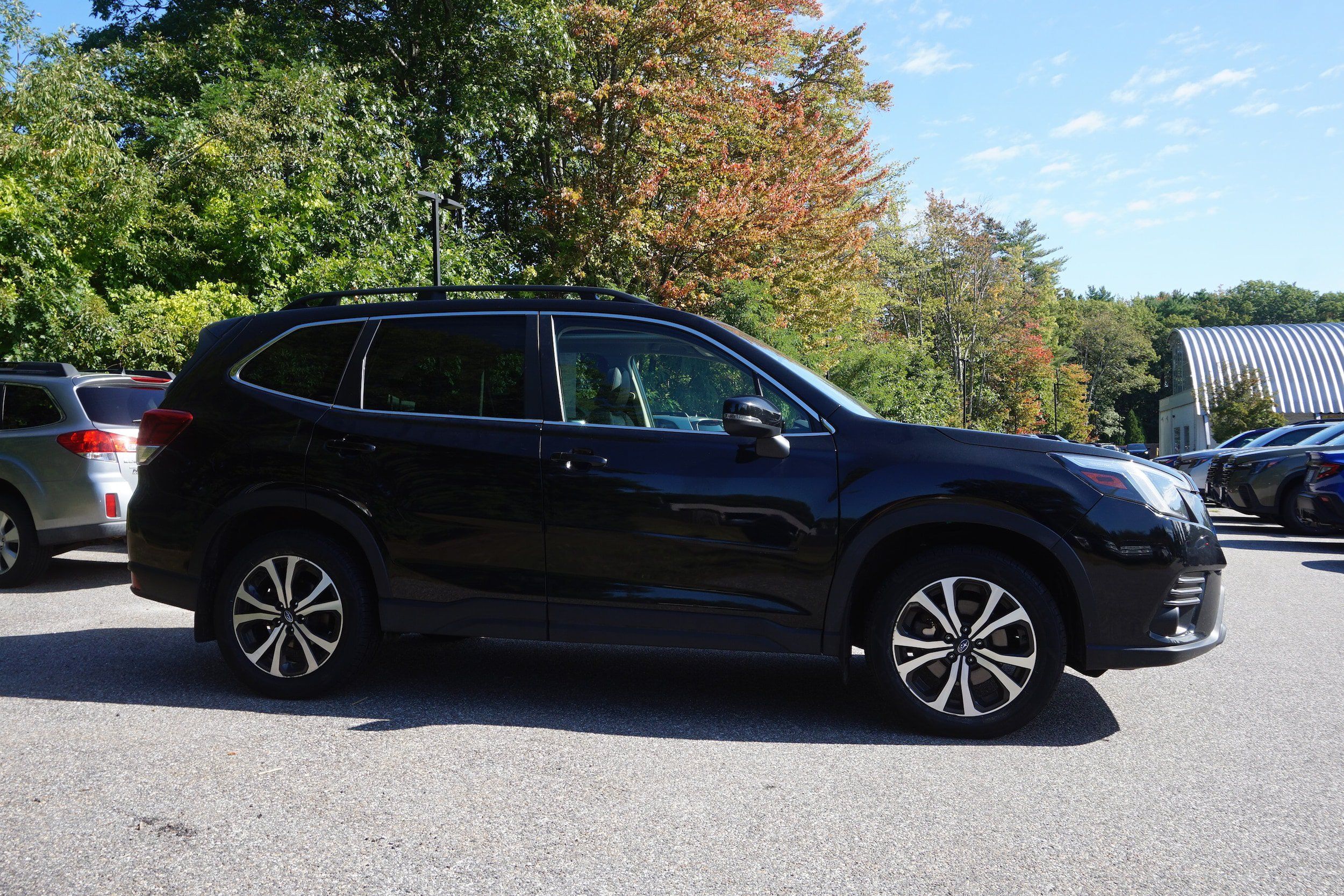 Used 2023 Subaru Forester Limited AWD/4WD image 4