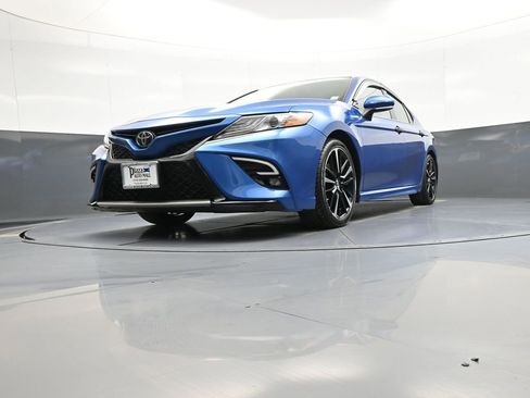 Certified 2019 Toyota Camry XSE w/ Carpet Mat Package image 25